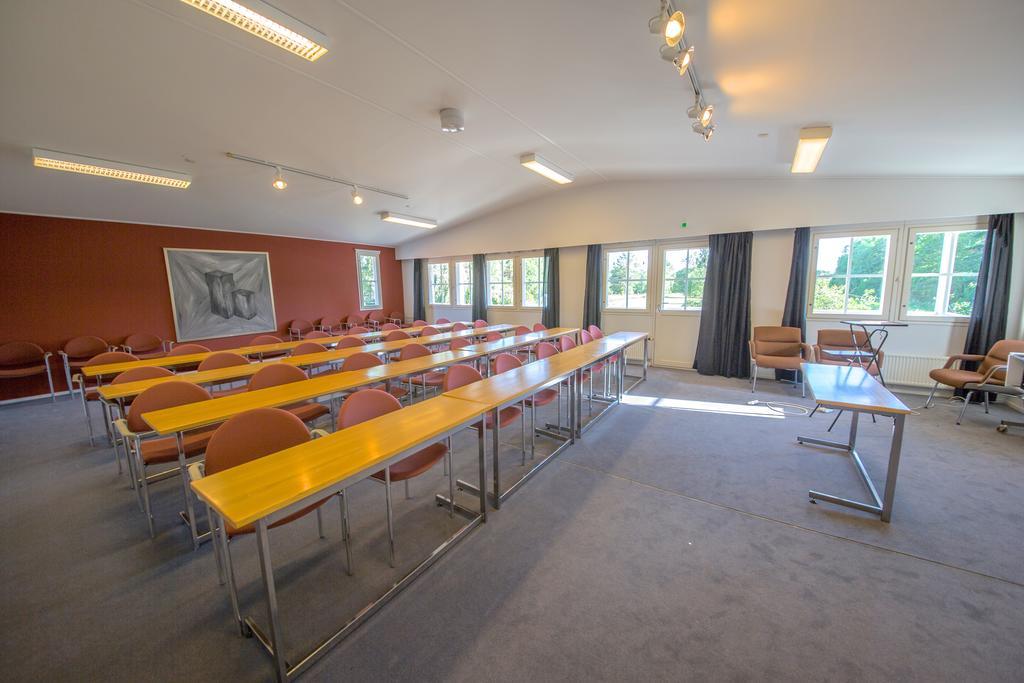 Basto Hotel & Stugby Palsbole Екстериор снимка