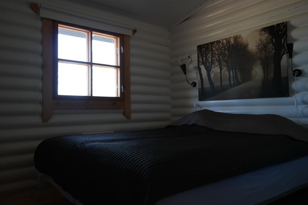 Basto Hotel & Stugby Palsbole Екстериор снимка